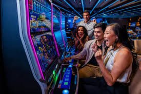 paldopinas sports betting interface featuring basketball and esports
